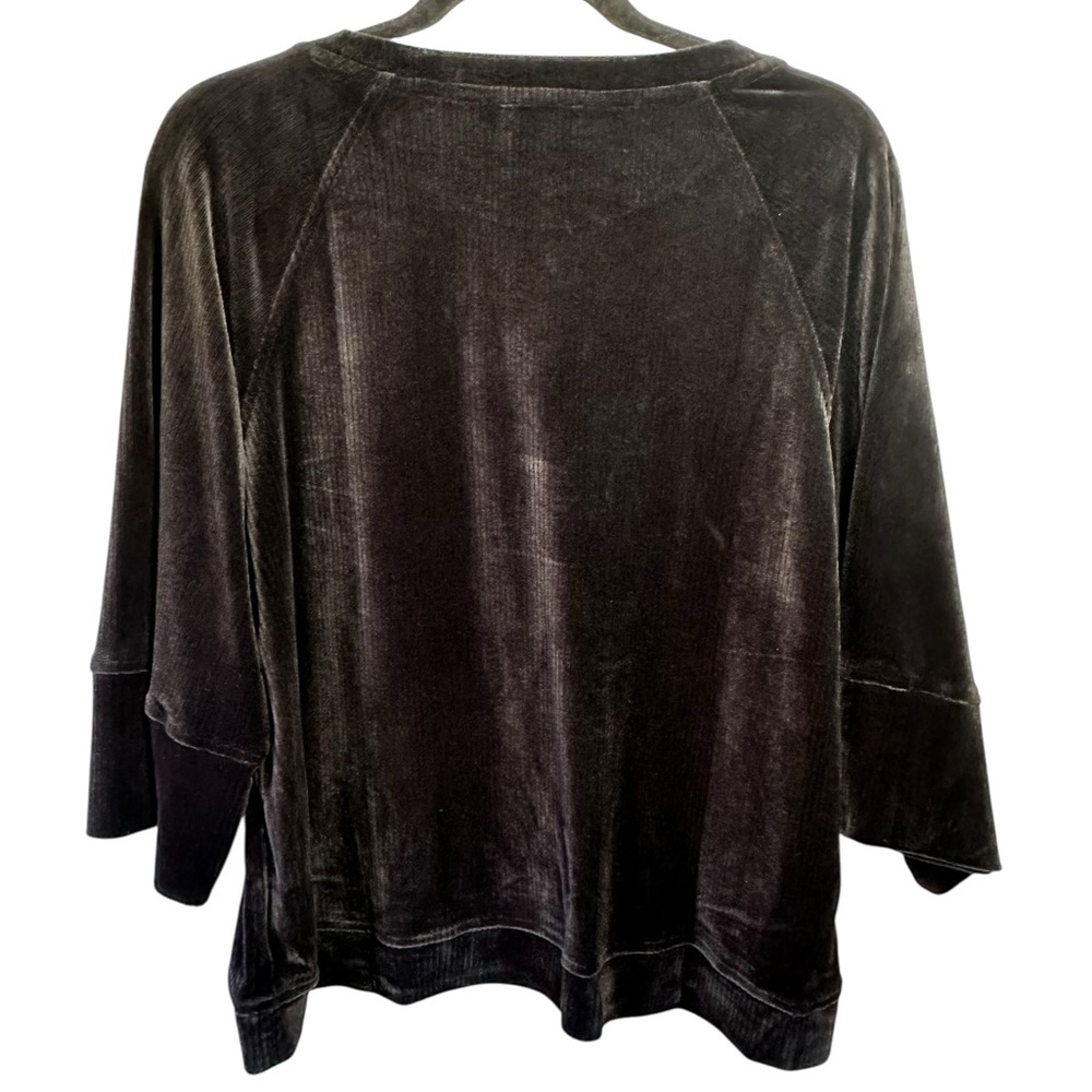 Umgee Black Velvet Top NWT 3/4 Sleeves Flowy Oversized Holiday Size Medium - Picture 2 of 5